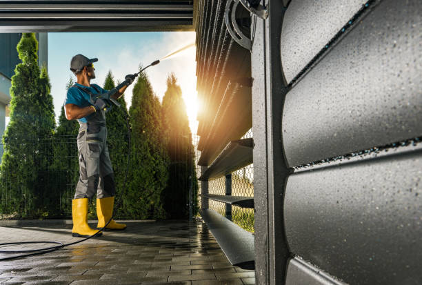 Best Pressure Washing Patio  in Wellsville, OH